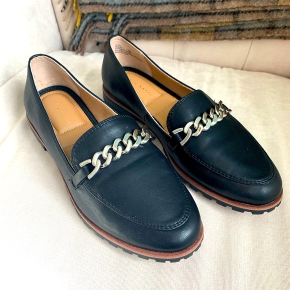 Bexley Loafer - Picture 1 of 4